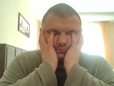 Snapshot of cyrex_monster chatting on 13, 1, 2026 cyrex monster online show from 13, 1, 2026