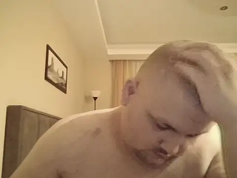 Snapshot of cyrex_monster chatting on 18, 2, 2026 cyrex monster online show from 18, 2, 2026