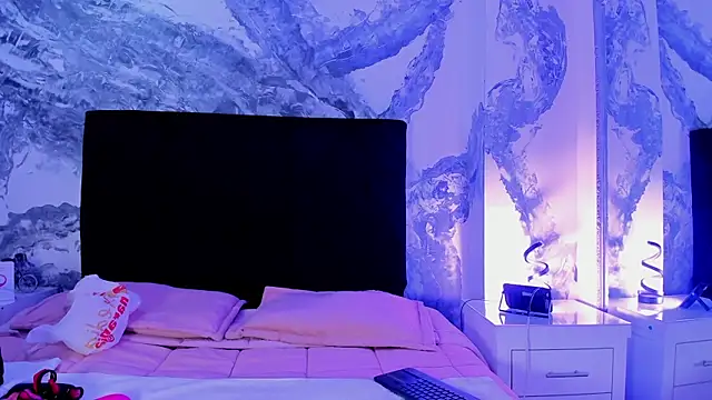 lilithDraven  online show from 3, 3, 2026