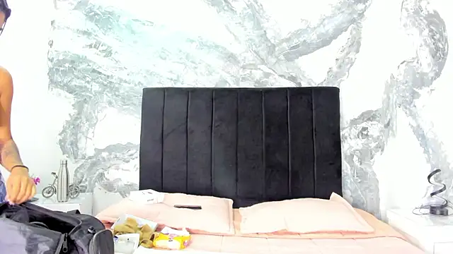 lilithDraven  online show from 11, 3, 2026