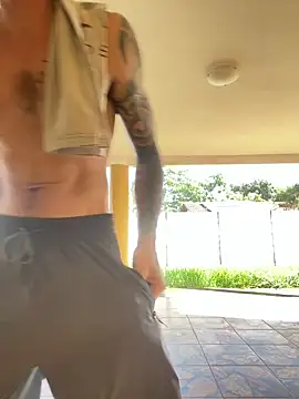 Snapshot of Lucasjandre chatting on 17, 11, 2025 Lucasjandre online show from 17, 11, 2025