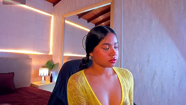 Snapshot of april_grey11 chatting on 4, 3, 2026 april grey11 online show from 4, 3, 2026