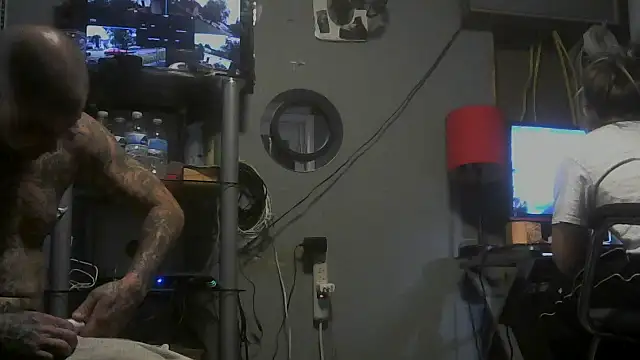 sexxxilexxxi44 online show from 28, 4, 2026