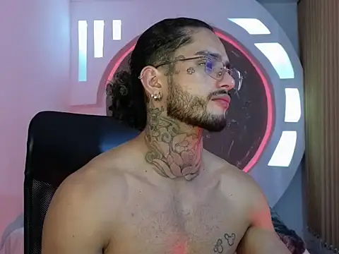 Snapshot of Alanrodgers chatting on 27, 11, 2025 Alanrodgers online show from 27, 11, 2025