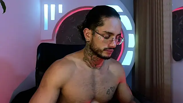 Snapshot of Alanrodgers chatting on 17, 12, 2025 Alanrodgers online show from 17, 12, 2025