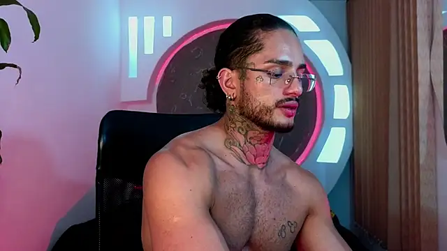 Snapshot of Alanrodgers chatting on 18, 12, 2025 Alanrodgers online show from 18, 12, 2025