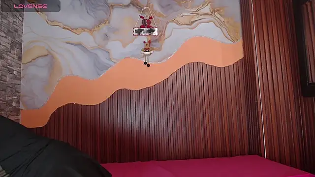 madalia303av online show from 15, 12, 2025