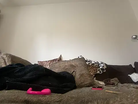 babygirltiti online show from 20, 5, 2026