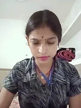 Mohnicute online show from 13, 5, 2026