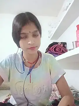 Mohnicute online show from 15, 5, 2026