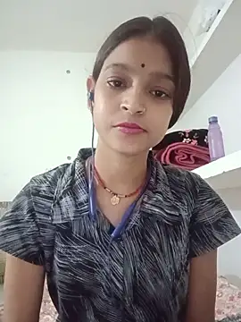 Mohnicute online show from 17, 5, 2026