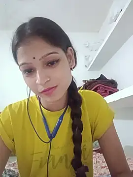 Mohnicute online show from 7, 6, 2026