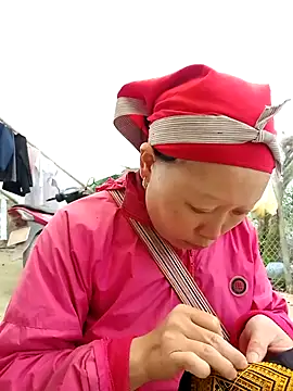 girl-hot2x online show from 20, 3, 2026