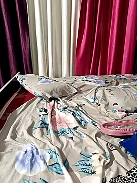 Snapshot of Bhabhiji9170 chatting on 11, 11, 2025 Bhabhiji9170 online show from 11, 11, 2025