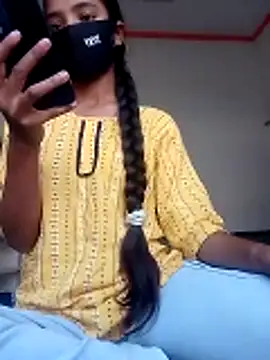 Riya 917 online show from 25, 11, 2025