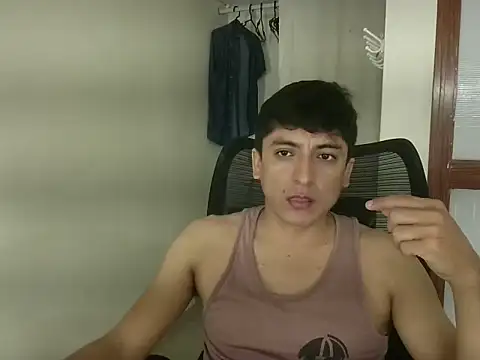 Snapshot of romdem chatting on 24, 11, 2025 romdem online show from 24, 11, 2025