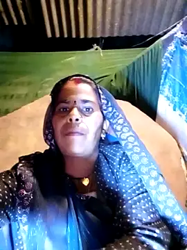 Snapshot of Neetujk chatting on 4, 12, 2025 Neetujk online show from 4, 12, 2025