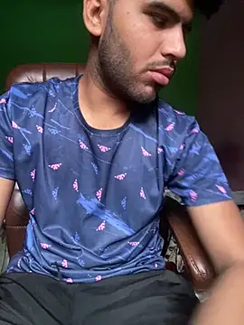 Snapshot of hotyyyyjonny chatting on 7, 5, 2026 hotyyyyjonny online show from 7, 5, 2026