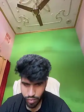 Snapshot of hotyyyyjonny chatting on 20, 5, 2026 hotyyyyjonny online show from 20, 5, 2026