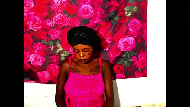 Sweeteboneycherry online show from 20, 3, 2026