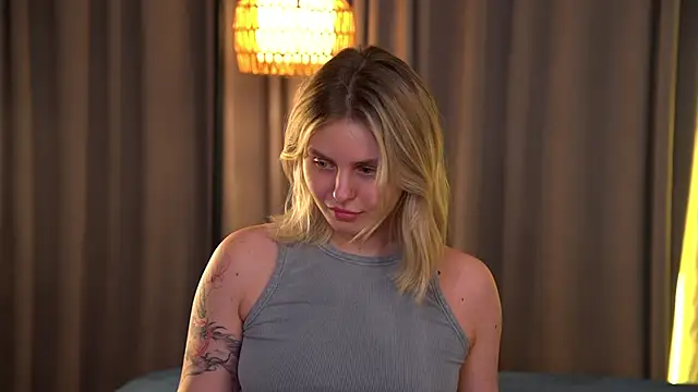 Snapshot of LilithEve_ chatting on 11, 11, 2025 LilithEve online show from 11, 11, 2025