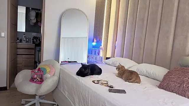 Snapshot of Iamnyxy chatting on 1, 12, 2025 Iamnyxy online show from 1, 12, 2025