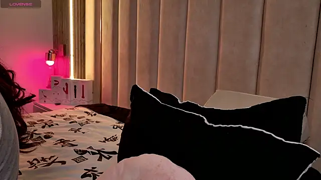 Iamnyxy online show from 9, 5, 2026