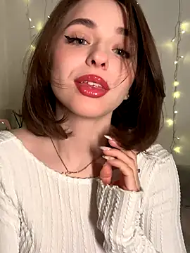 Snapshot of yoyogirlx chatting on 21, 12, 2025 yoyogirlx online show from 21, 12, 2025