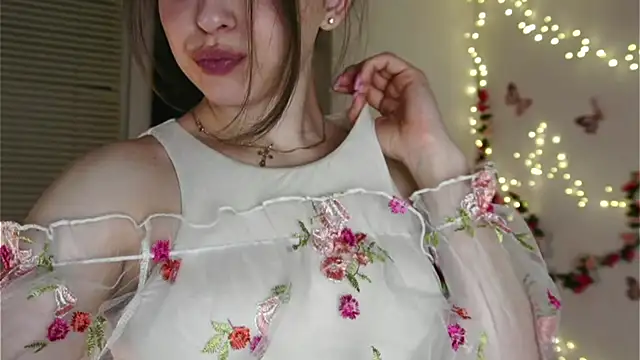 yoyogirlx online show from 24, 3, 2026