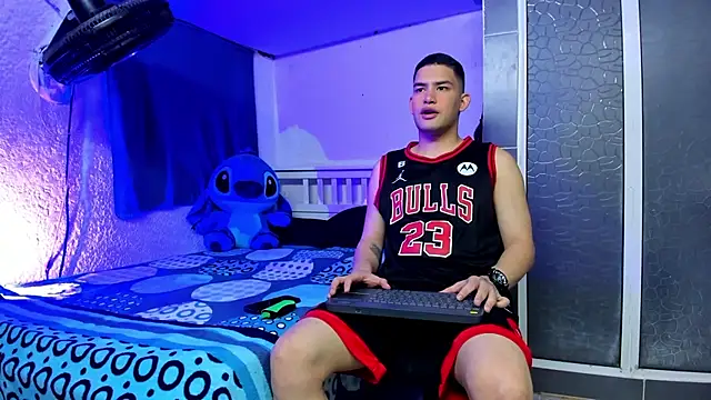 VincentBrown 777 online show from 11, 1, 2026