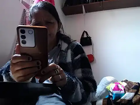 Snapshot of Tiff_Dirty69 chatting on 6, 2, 2026 Tiff Dirty69 online show from 6, 2, 2026