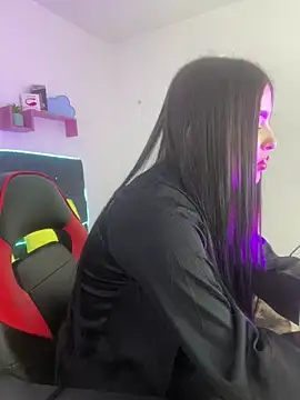 Scarlett EF online show from 5, 2, 2026