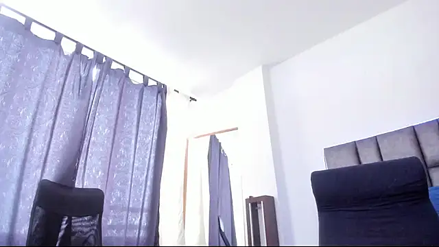 sarahhernandez online show from 21, 5, 2026
