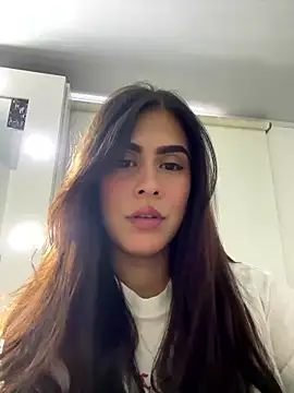 lucyrain 18 online show from 10, 1, 2026