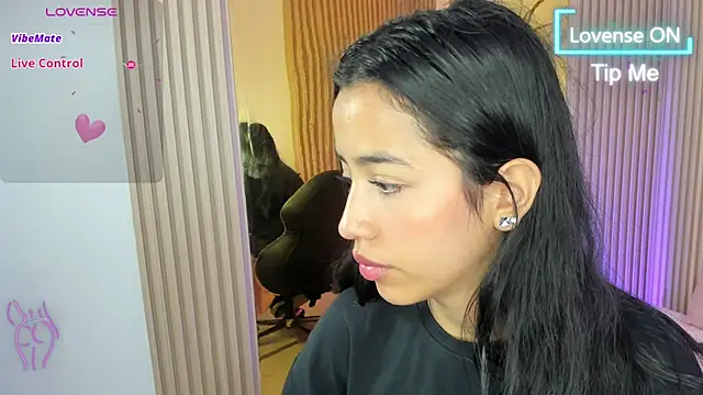 Joselyn tay online show from 4, 6, 2026