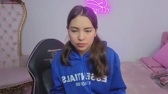 ISABELA TAY online show from 27, 5, 2026