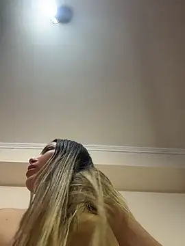 Snapshot of Anna_Bitch_Disgusting chatting on 1, 2, 2026 Anna Bitch Disgusting online show from 1, 2, 2026