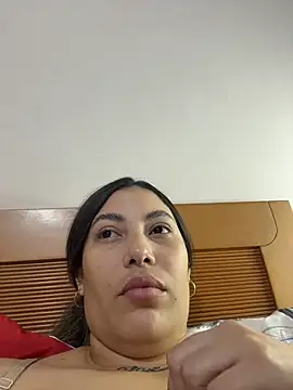 Snapshot of Anna_Bitch_Disgusting chatting on 27, 2, 2026 Anna Bitch Disgusting online show from 27, 2, 2026