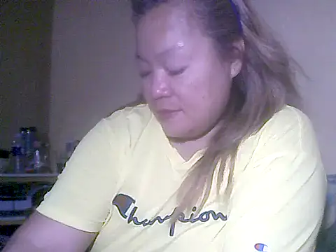 Snapshot of loriepinay46 chatting on 12, 4, 2026 loriepinay46 online show from 12, 4, 2026