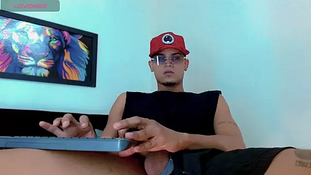 Snapshot of Isaacas_ chatting on 17, 11, 2025 Isaacas online show from 17, 11, 2025