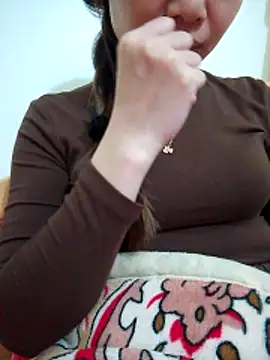 Niss8386 online show from 25, 11, 2025