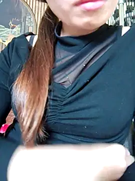 Niss8386 online show from 4, 12, 2025