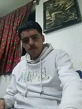 Snapshot of Junior_47 chatting on 25, 11, 2025 Junior 47 online show from 25, 11, 2025