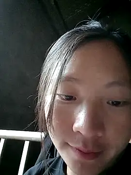 Snapshot of Micky_baby chatting on 7, 4, 2026 Micky baby online show from 7, 4, 2026