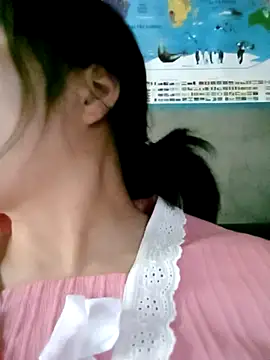 Snapshot of Micky_baby chatting on 8, 4, 2026 Micky baby online show from 8, 4, 2026