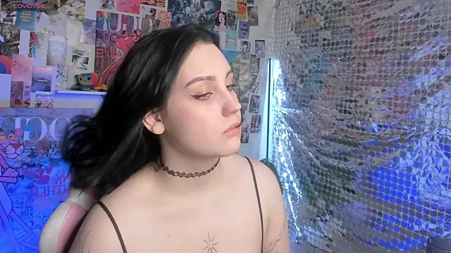 hey tessa online show from 14, 4, 2026