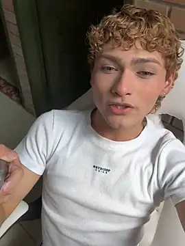 Snapshot of JacobRusso chatting on 7, 4, 2026 JacobRusso online show from 7, 4, 2026