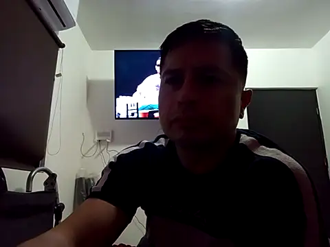 Snapshot of Al3vr chatting on 19, 11, 2025 Al3vr online show from 19, 11, 2025
