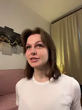 Shy Vivi online show from 30, 5, 2026