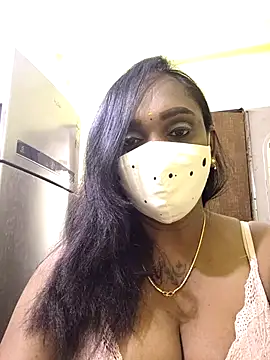 Dharshini98 online show from 3, 2, 2026